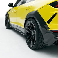 LAMBORGHINI URUS CARBON FIBRE FULL WIDE ARCH KIT - CT DESIGN